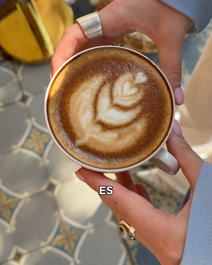 Zeigt uns eure Latte Art in den Kommentaren! 🫵👀☕️

#LatteArt #Challenge #coffee #barebells #barebellsgermany